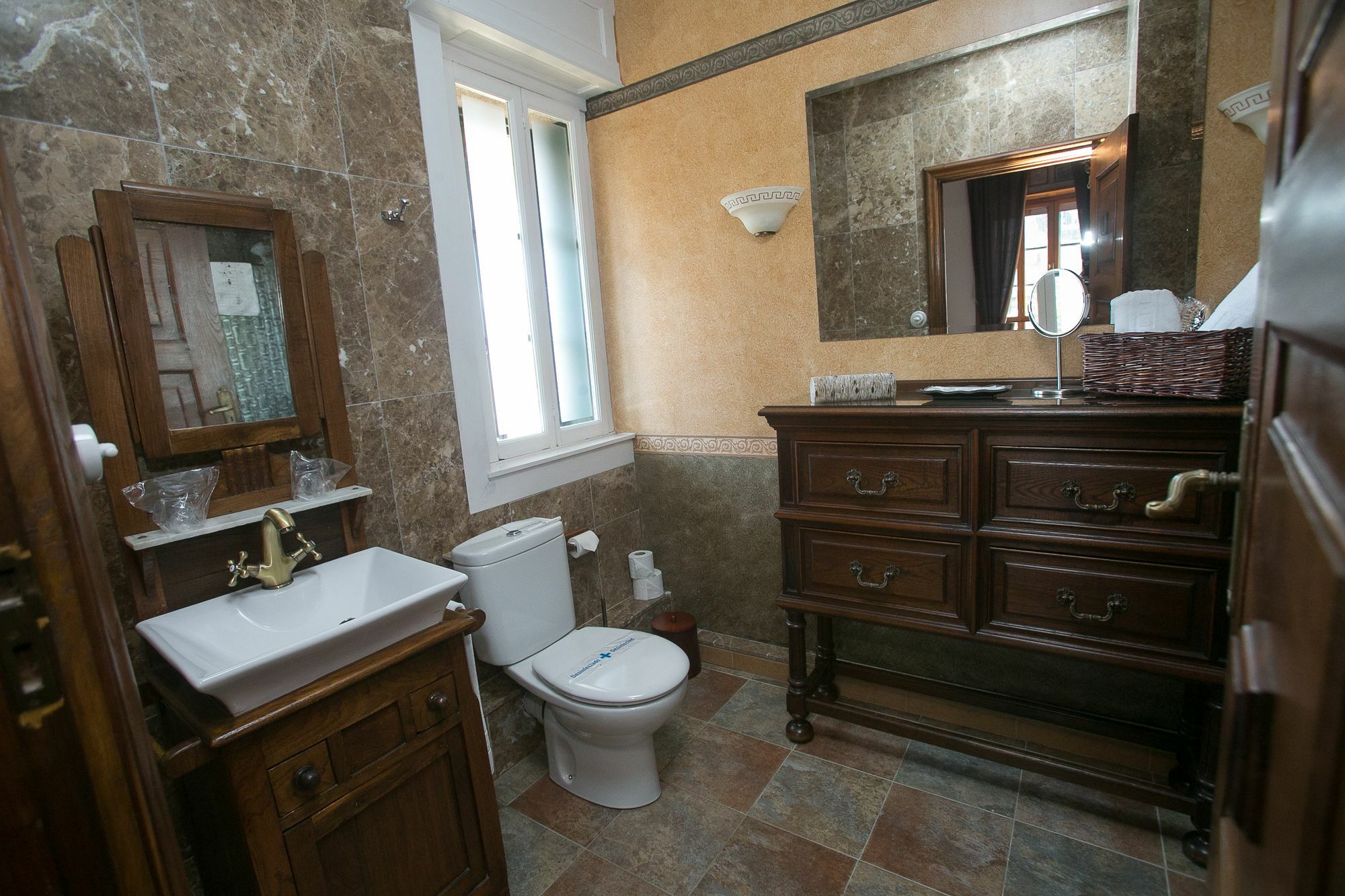 Casa Lois Hotel ซานติอาโก เด กอมโปสเตลา ภายนอก รูปภาพ